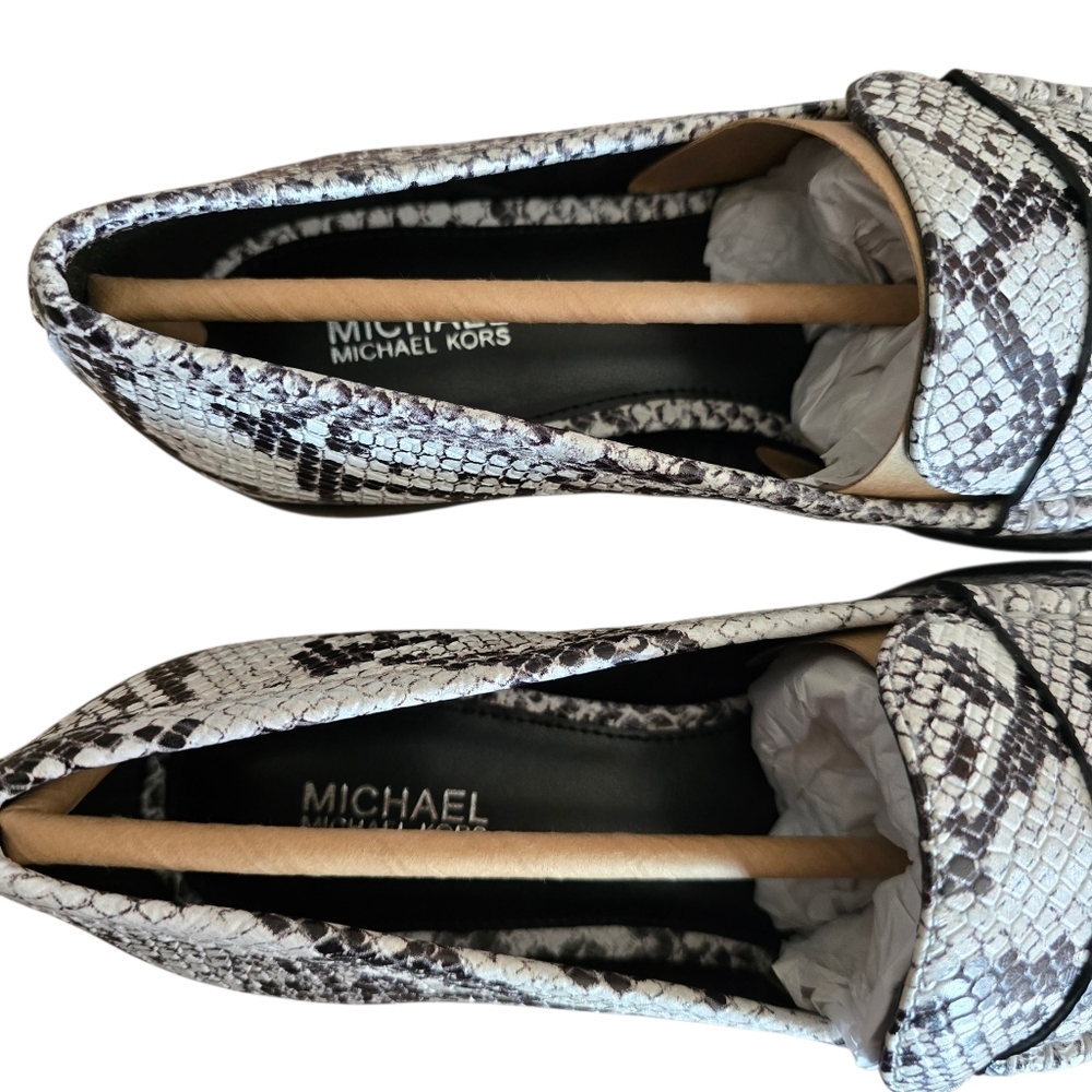 🔥NIB Michael Kors Carlson Loafer, Color: Aluminum, Size 7.5 - Picture 6 of 9